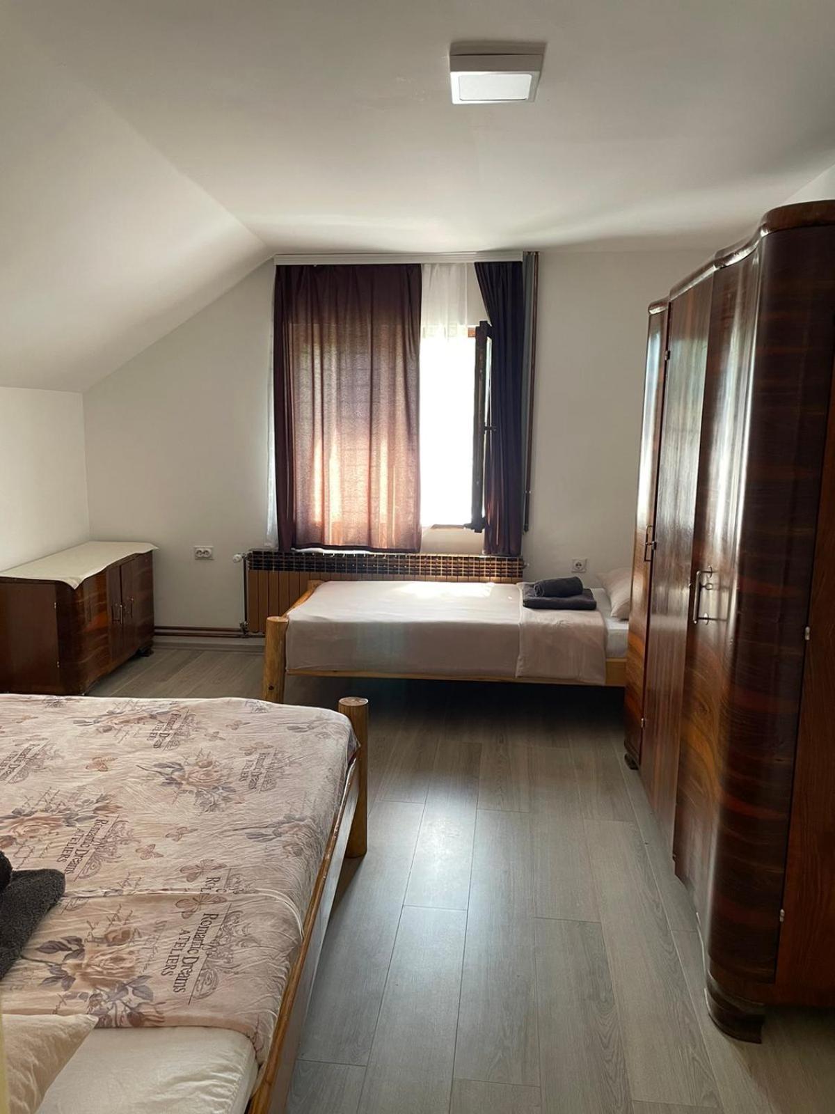 Jacimov Konak Pirot Buitenkant foto